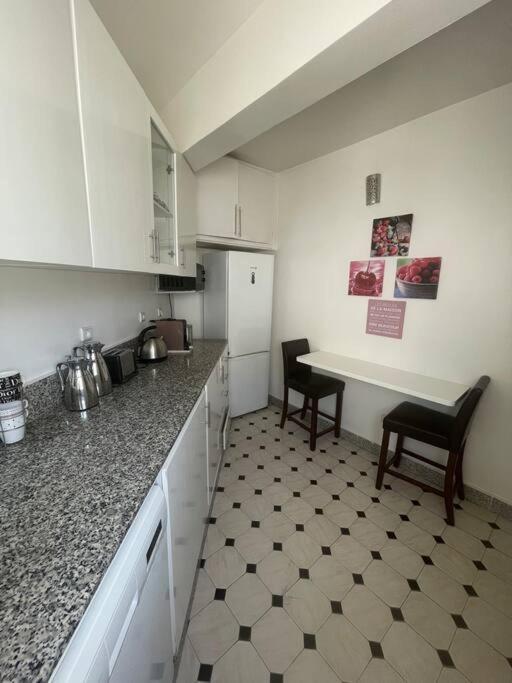 Charmant & Spacieux 2Chambres-5 Min Gare Agdal Рабат Экстерьер фото